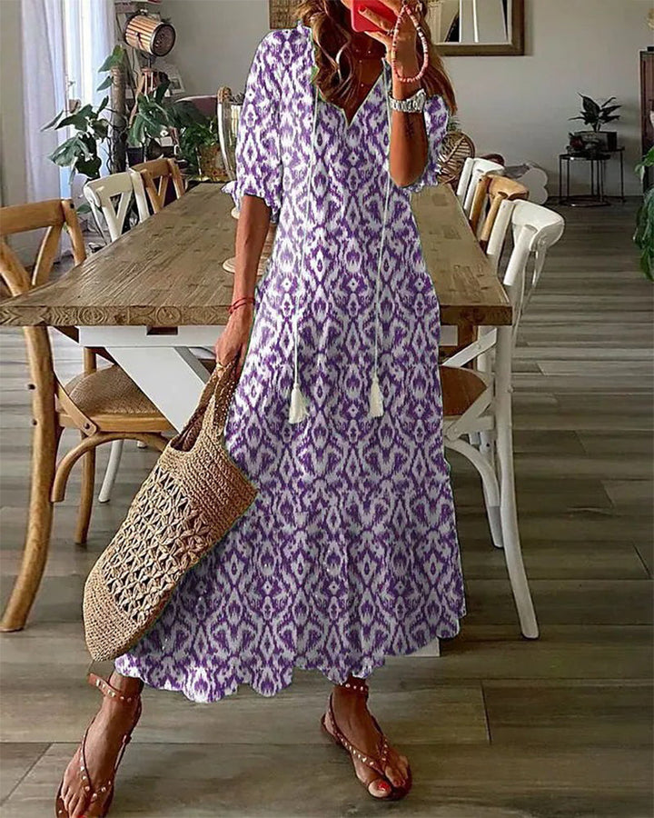 Longue robe d'été fluide pour femme, esprit bohème chic Ibiza. Parfaite pour une mode estivale.