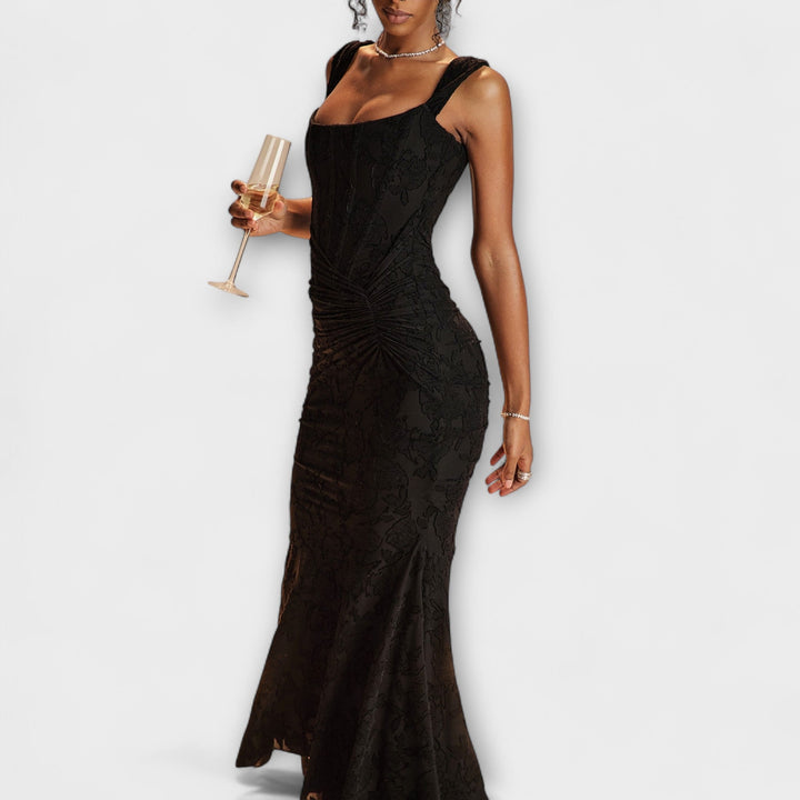 Robe femme élégante longue, corset, pour un style inimitable en soirée.