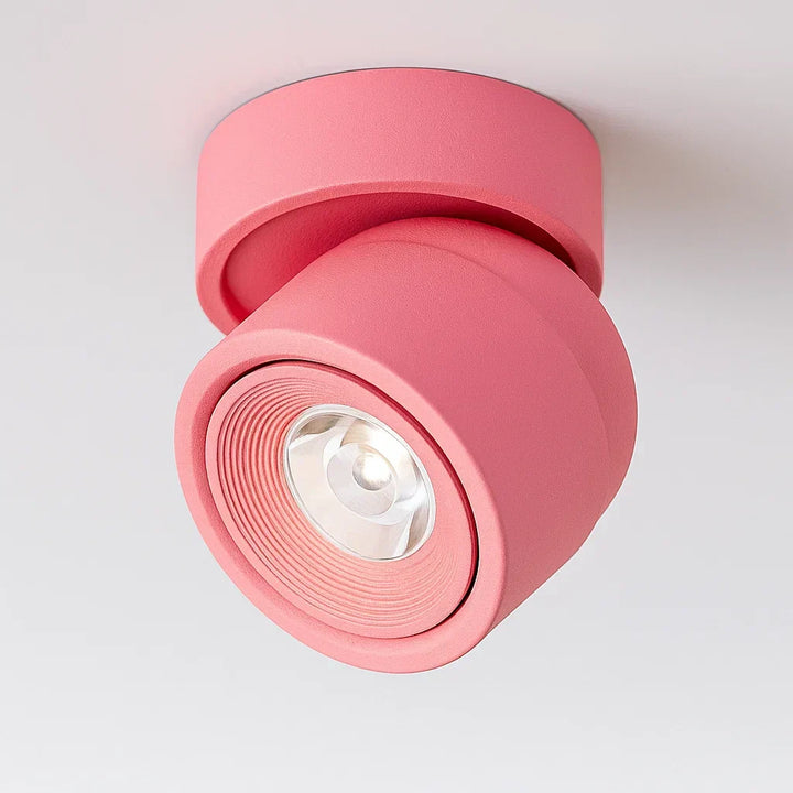 Spot LED orientable dimmable pour plafond. Un luminaire moderne et flexible pour un éclairage intérieur optimal.
