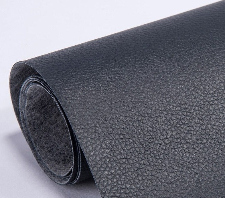 Patch textile cuir PU autocollant, durable et multi-couleur pour sièges et garnitures.