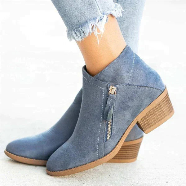 Bottines Helena en cuir, élégance vintage et confort orthopédique durable pour femmes.