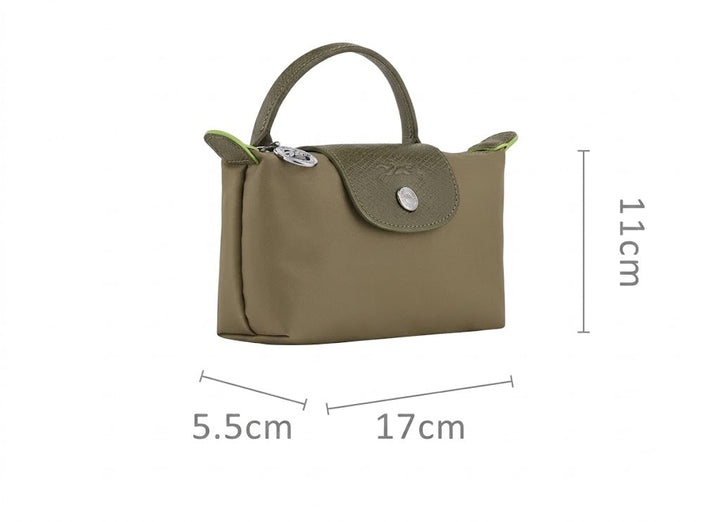 Petit sac bandoulière compact pour femme, design épuré, parfait pour un style élégant et pratique.