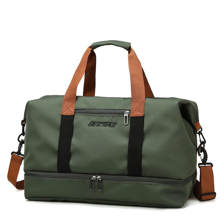 Détail du tissu nylon durable et des fermetures éclair robustes du sac de voyage unisexe.