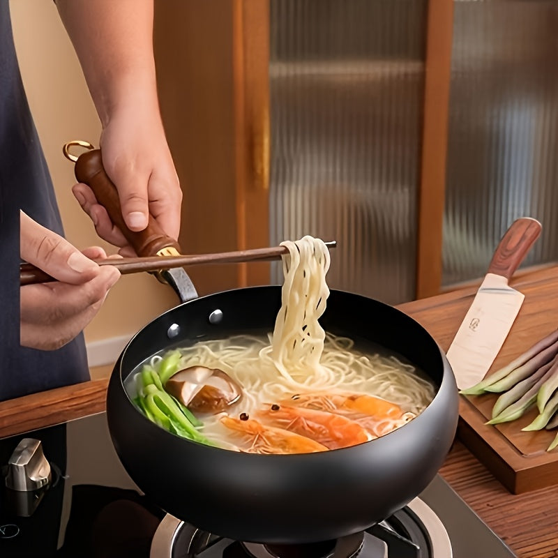 Vue d'ensemble de la poêle en fonte ChefMaster robuste pour une cuisson durable et polyvalente en cuisine maison.