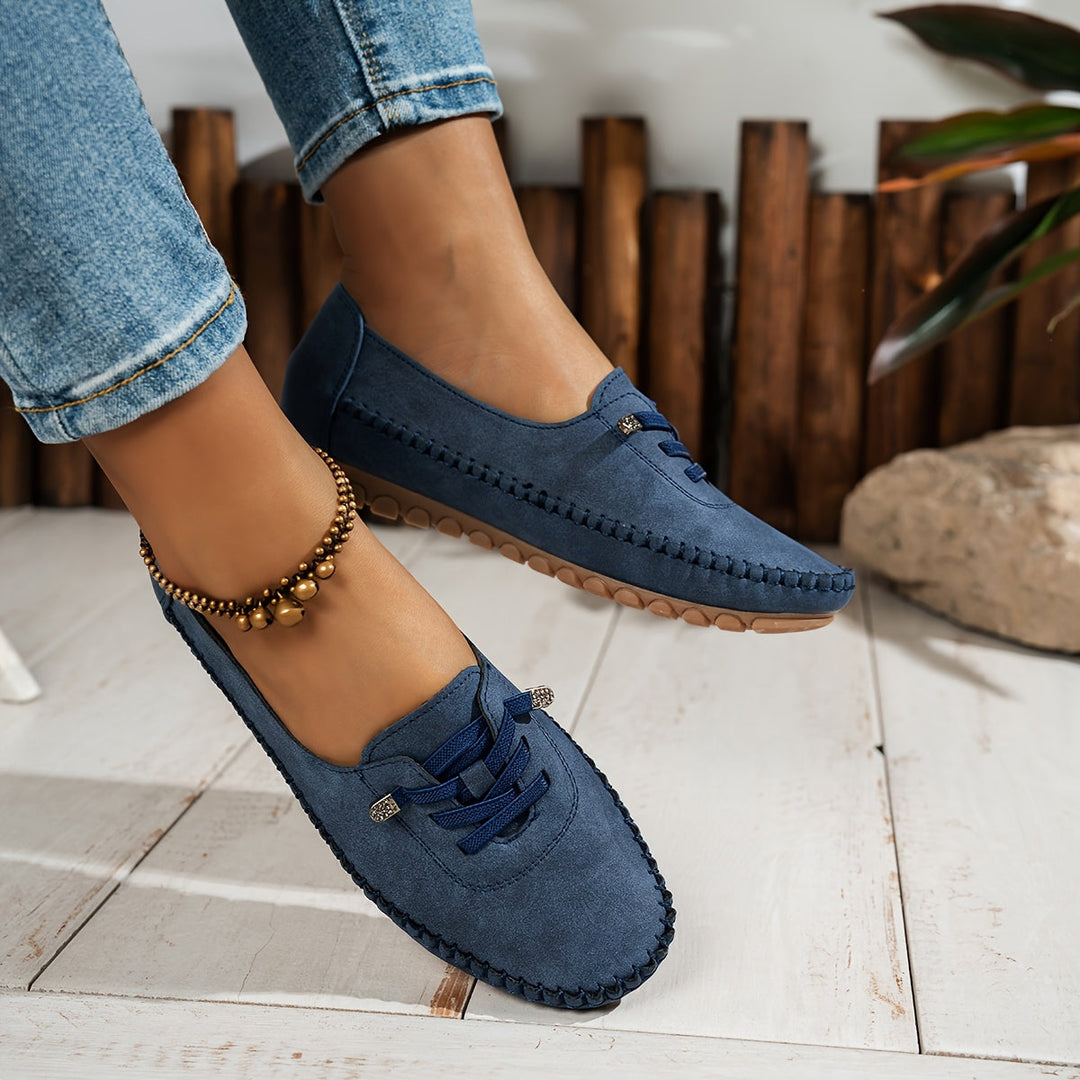 Chaussures souples et confortables pour femmes, parfaites pour pieds sensibles et décontractées.