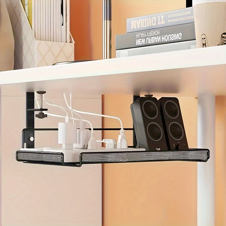 Rangement de bureau en métal noir robuste, design minimaliste, accessoire essentiel pour home office moderne.