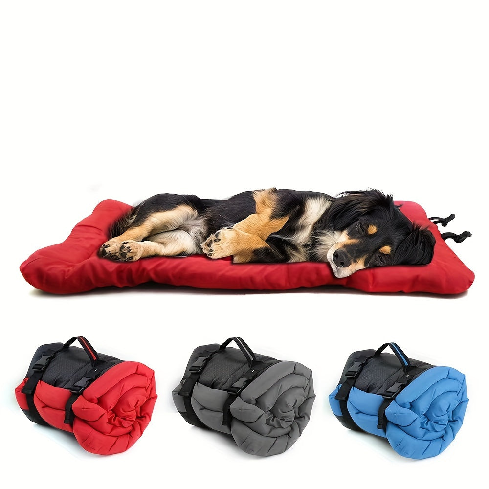 Tapis de voyage pliable pour chien, idéal pour camping, randonnée et extérieur. Confort portable pour votre animal.