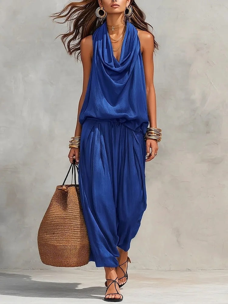 Ensemble femme élégant pour printemps-été: top drapé et pantalon ample fluide. Tenue chic et confortable.