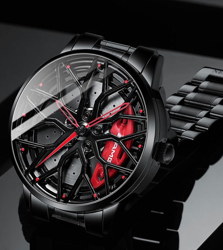 Montre homme sportive élégante, design voiture course, cadran noir, accessoire mode masculin.