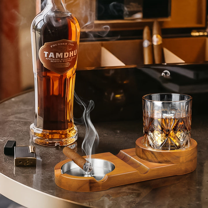 Cadeau Fête des Pères: set cendrier bois et acier, plateau support verre de whiskey.