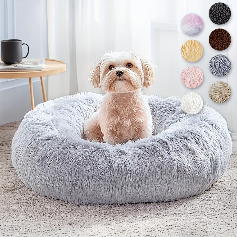 Lit cocooning douillet en fausse fourrure pour chiens et chats, favorisant le sommeil apaisant.