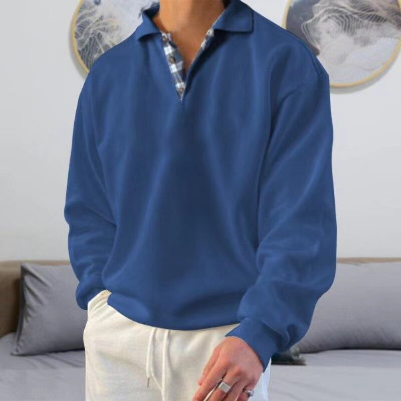 Pull homme doux à manches longues, alliant confort et élégance pour un style quotidien raffiné.