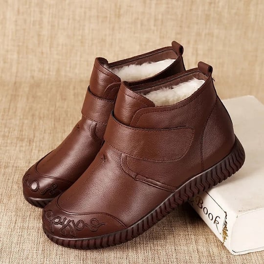 Bottes d'hiver Rozanne élégantes pour femmes, offrant chaleur et confort. Parfaites pour la mode hivernale.