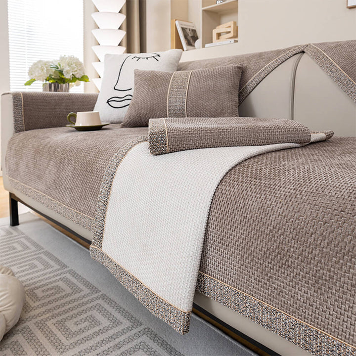 Housse de canapé antidérapante, assure un maintien parfait et un style impeccable pour votre intérieur.
