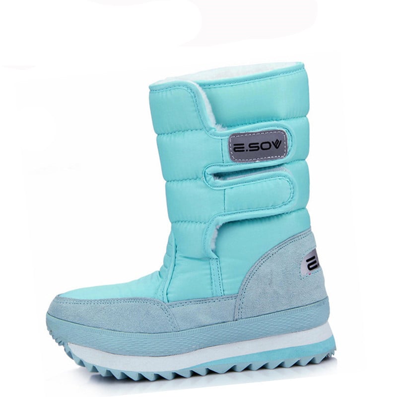Chaussures bottes imperméables femme, parfaites pour le froid de l'hiver, offrent confort et protection.