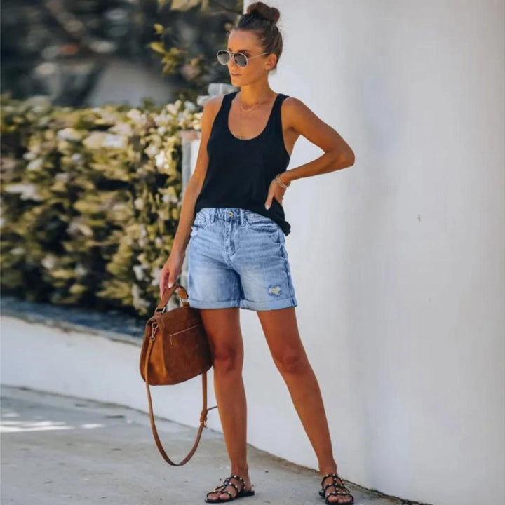 Short femme taille haute confortable et décontracté pour l'été. Tendance et polyvalent pour toutes occasions.
