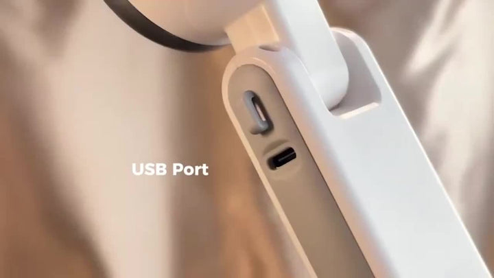 Ventilateur personnel compact USB idéal pour le bureau, les voyages et les activités estivales.