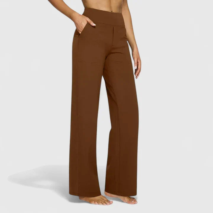 Silhouette élancée avec ce pantalon femme taille haute et jambe droite, mode chic.
