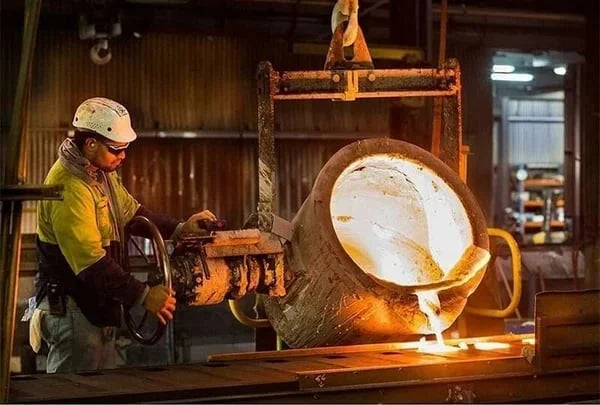 Fendeur de bois manuel: alternative sûre et robuste à la hache pour le bois de chauffage.