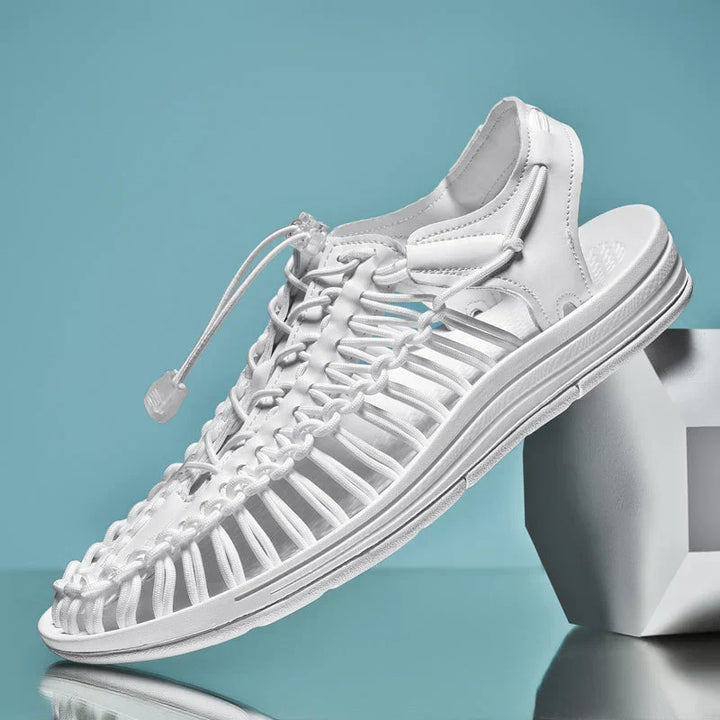 Sandales élégantes Renzo pour hommes, maille respirante. Idéales confort estival et look décontracté-chic.