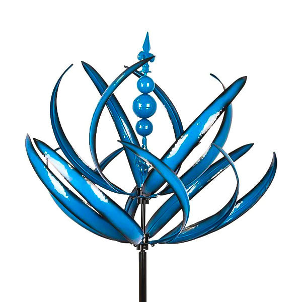 Belle girouette en métal pour jardin, un cadeau élégant et pratique pour décorer l'extérieur.