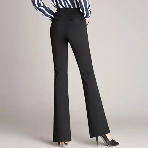 Pantalon évasé noir taille haute Mila, vue d'ensemble, silhouette élégante et confortable.