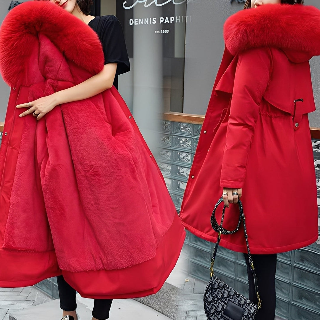 Doudoune femme hiver Evette coupe chic et confortable. Manteau chaud avec capuche pour un look élégant.