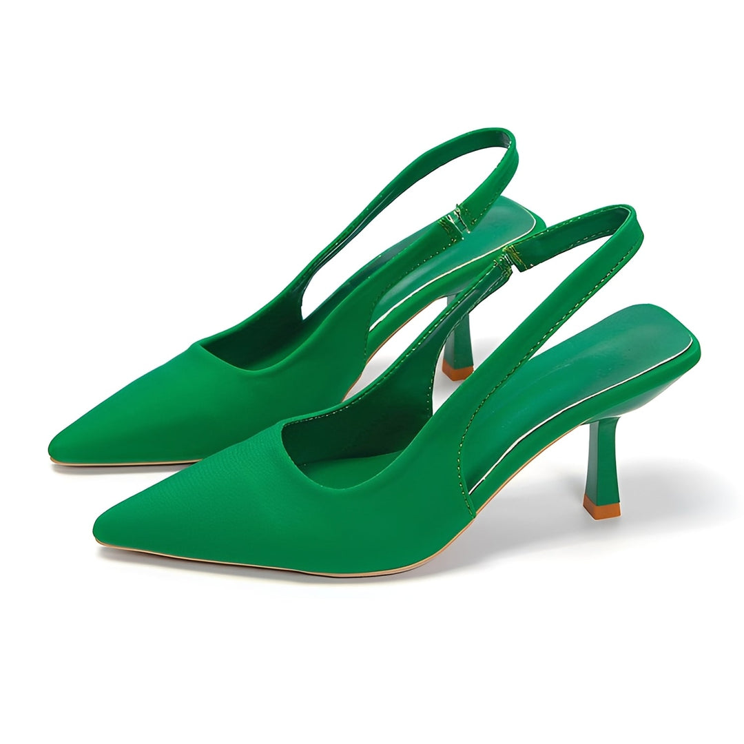 Profil élégant d'escarpins slingback bout pointu pour femme, un classique polyvalent mode.
