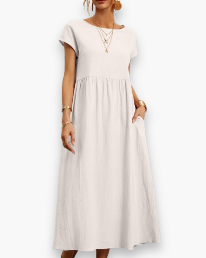 Robe maxi longue femme, parfaite pour l'été. Légère, élégante et confortable pour vos vacances ou sorties chic.