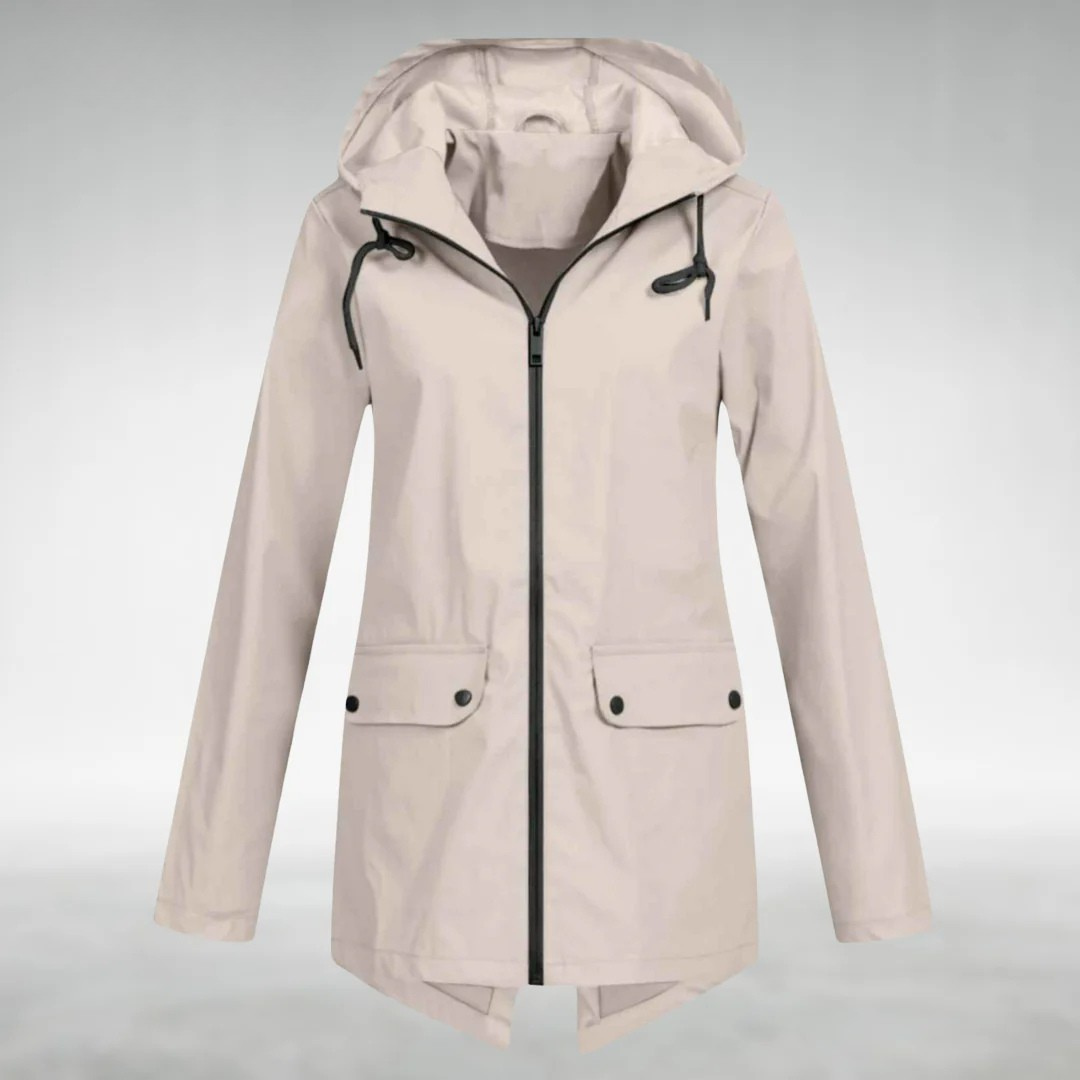Veste femme imperméable, élégante pour sorties urbaines ou activités. Protection pluie chic et polyvalente.
