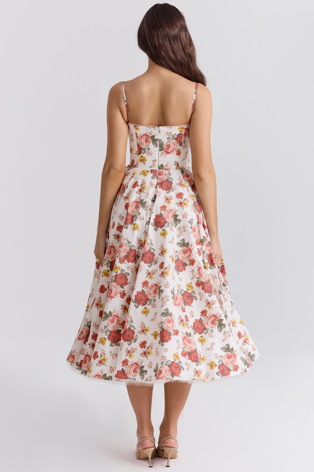 Robe longue polyvalente Sophia, habillée et confortable, idéale pour diverses occasions spéciales.