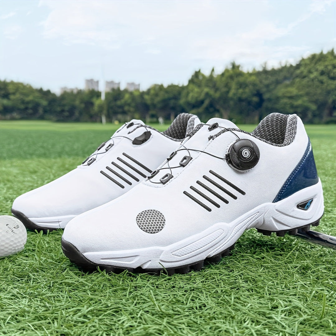 Chaussures de golf modernes pour hommes, légères, avec système de serrage rotatif pour un ajustement sûr et personnalisé.