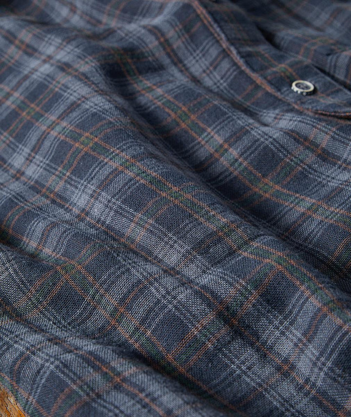 Chemise rayée vintage pour homme, style western authentique, parfaite pour look casual automne.