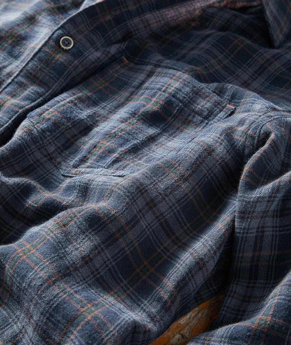 Vêtement homme : chemise western rayée Sawyer, mode masculine décontractée, style vintage boutonnée.