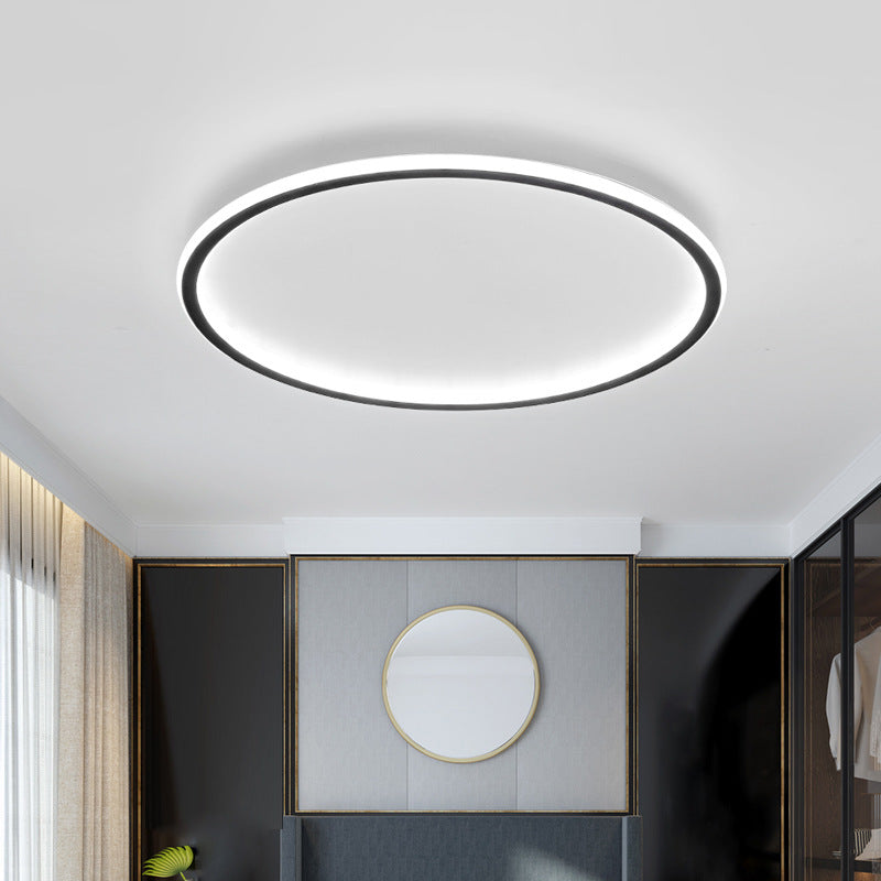 Lampe LED de plafond moderne et ronde, design scandinave minimaliste, idéale pour tout intérieur.
