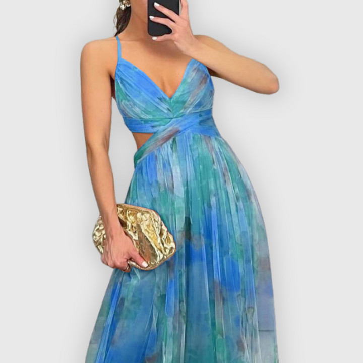 Robe maxi femme Dora, élégance simple, motif fleuri subtil, coupe fluide ajustable.