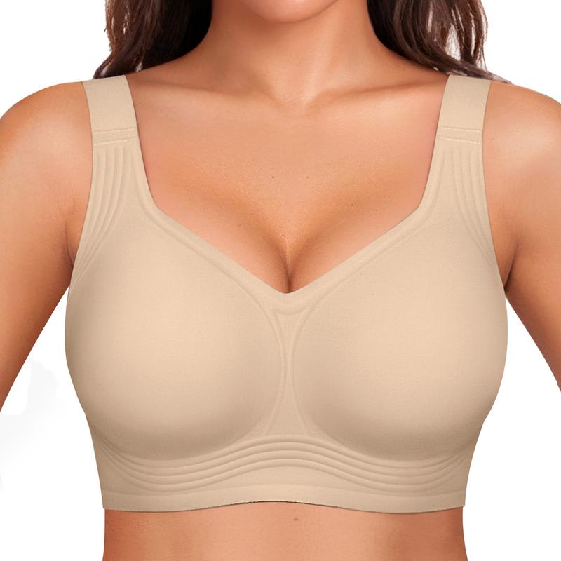 Femme portant un soutien-gorge confort sans armature, maintien naturel. Lingerie galbante et respirante.
