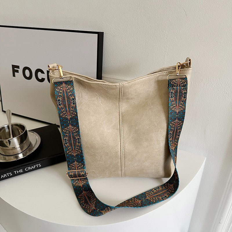 Sac bandoulière compact Wanda, femme, cuir PU, pour transporter l'essentiel.