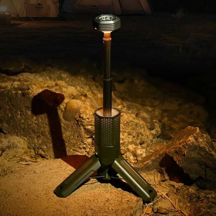 Lampe d'extérieur LED compacte et extensible, conception robuste pour l'éclairage portable en camping.