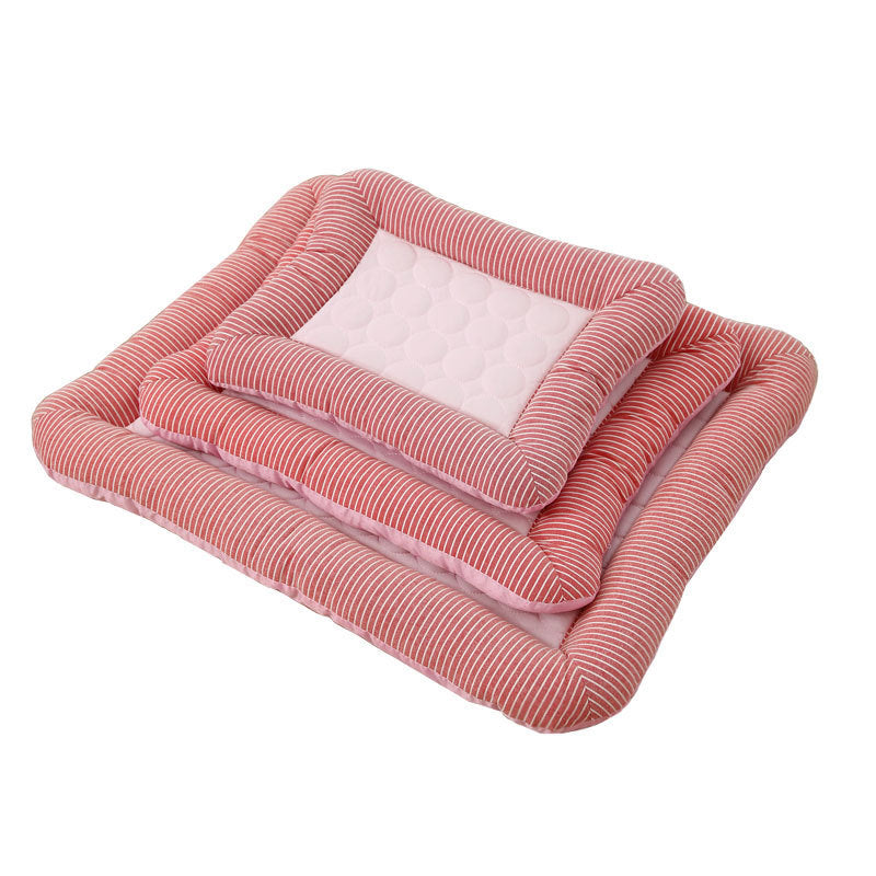Tapis rafraîchissant lavable pour animaux, assure la fraîcheur de votre chien ou chat pendant l'été.
