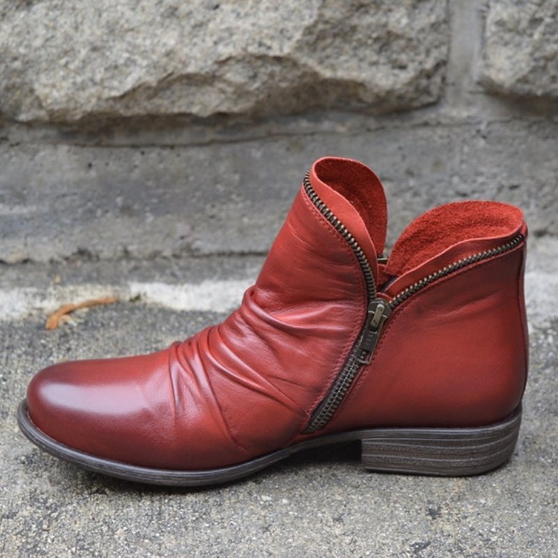 Chaussures bottines femme, élégantes et faciles à enfiler grâce au zip. Idéales pour un look tendance hiver.