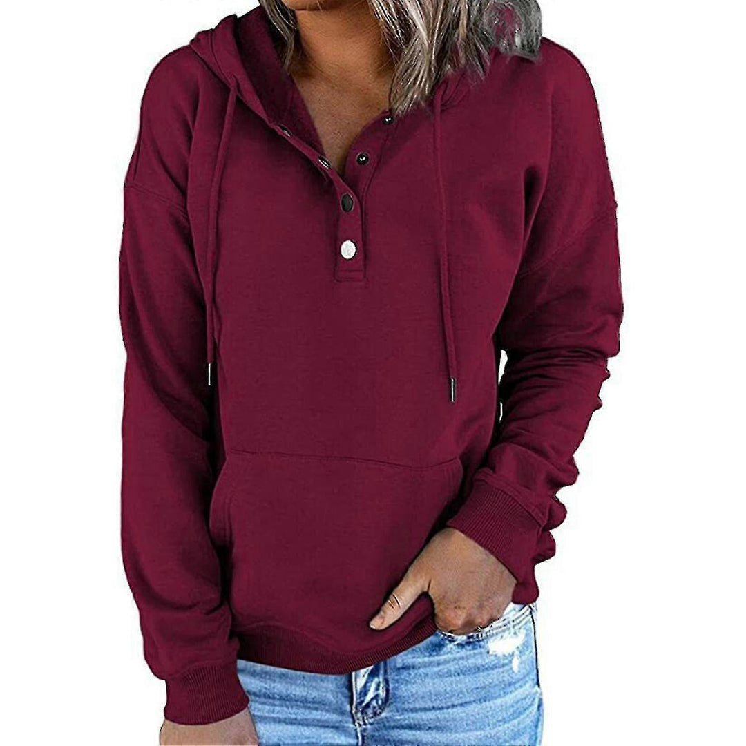 Sweat à capuche femme rouge vin confortable et décontracté avec poches kangourou. Idéal mode automne sportswear.