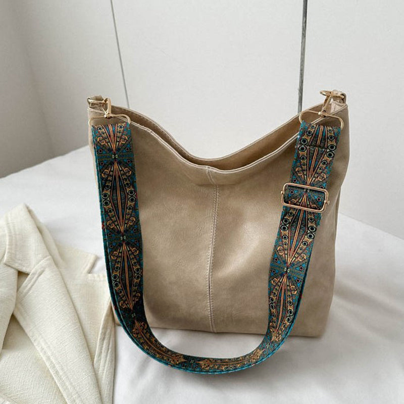 Sac bandoulière Wanda, accessoire mode femme, en cuir PU durable et stylé.