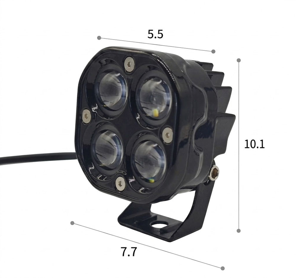 Projecteur LED PowerRay étanche IP67, équipement professionnel avec pied noir pour recherche et sauvetage.