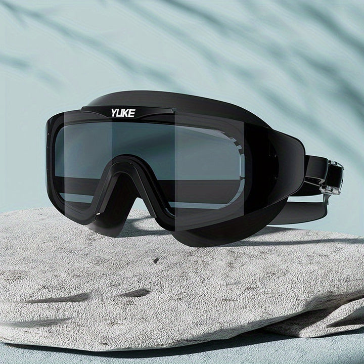 Lunettes de natation HD anti-buée unisexe pour clarté optimale et confort en piscine ou eau libre.