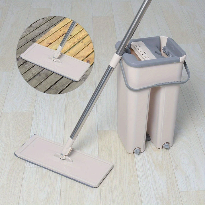 Système de balai serpillère microfibre 360° LuxiClean avec seau double pour nettoyage sols facile et efficace.
