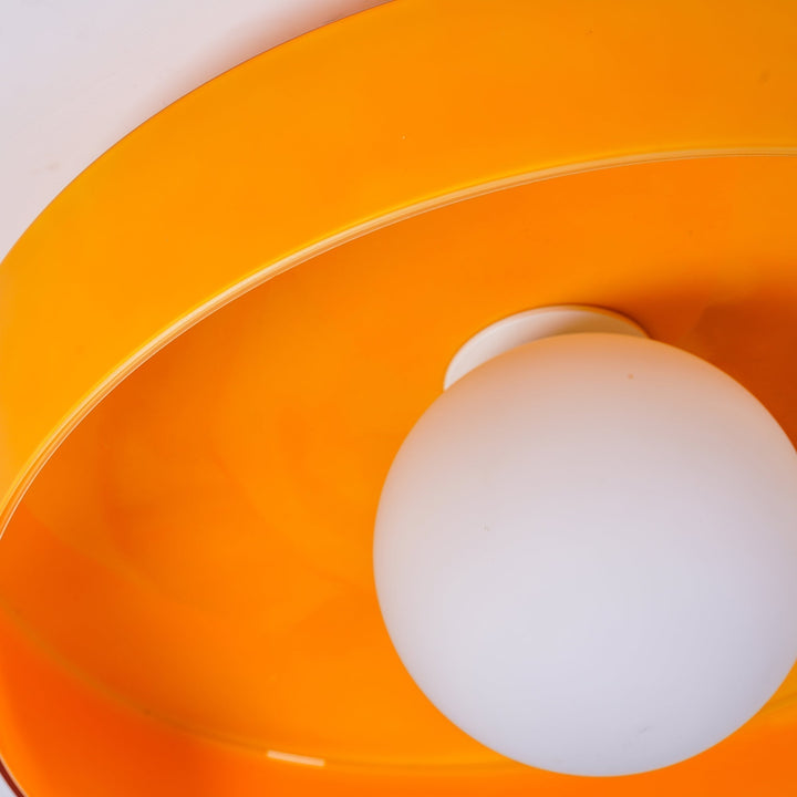 Plafonnier LED rond, lumière moderne et décorative, pour une atmosphère cosy.