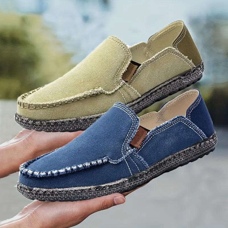 Mocassins homme décontractés à enfiler, confortables pour le quotidien. Style urbain printemps/été.