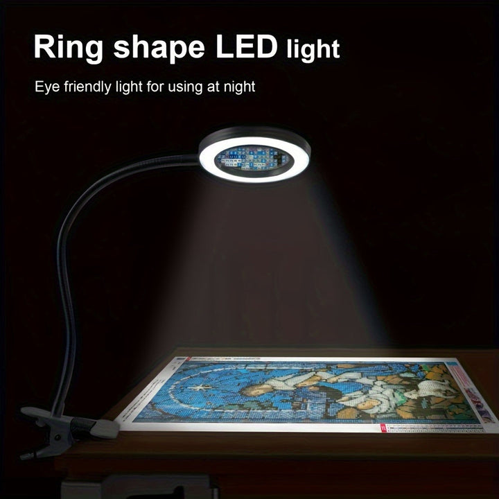 Lampe loupe LED polyvalente à pince pour travail manuel, lecture et loisirs créatifs.