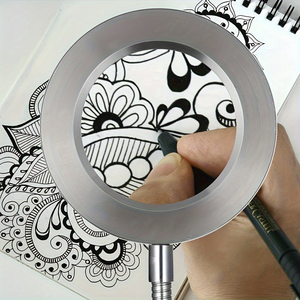 Lampe loupe LED sur pince, idéale pour lecture de petits caractères ou montage bijoux.